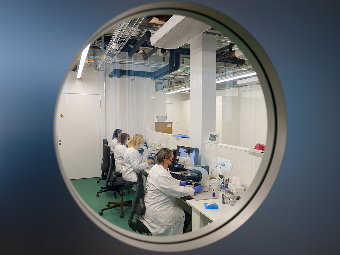 Diagnostic laboratory of Swiss TPH (Photo: J. Pelikan/Swiss TPH) Diagnostic laboratory of Swiss TPH (Photo: J. Pelikan/Swiss TPH)