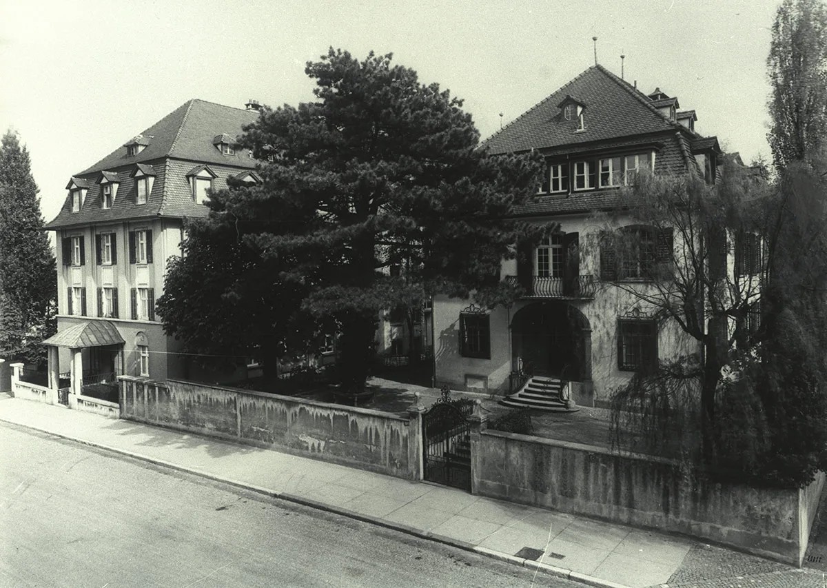 Picture of the Tropical Institute on the right side and the associated clinic (left) on Basel's Socinstrasse formed a single unit from 1947.